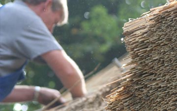professional Llanrhyddlad thatchers